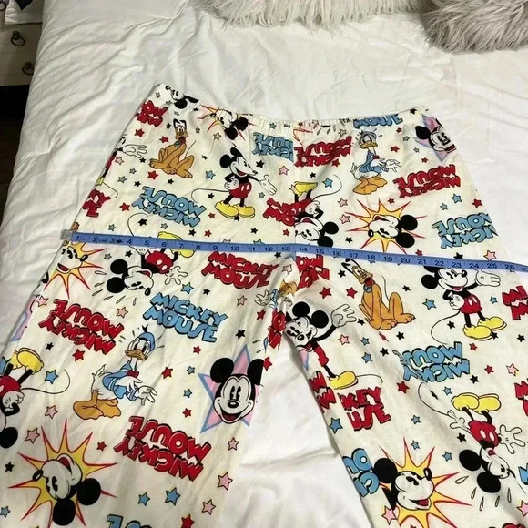 Disney Mickey Mouse Pijamas Set Size 2X - Picture 3 of 10